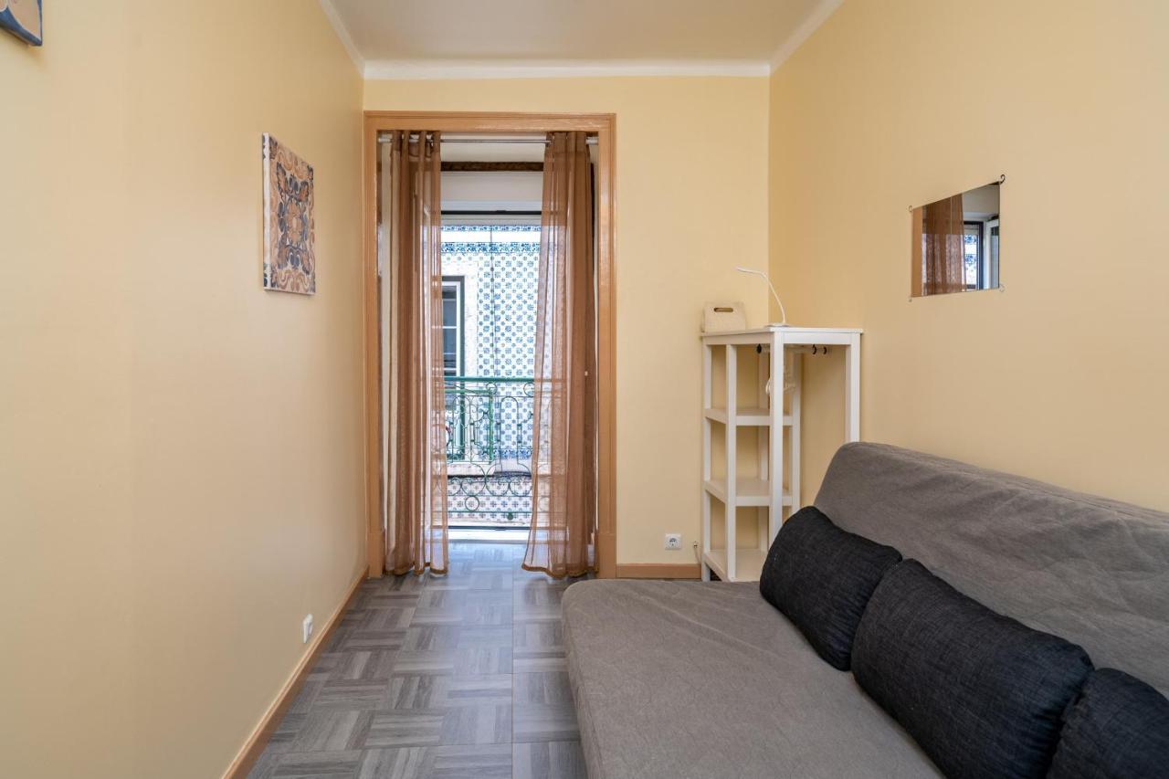 Cozy One Bedroom Apt In Historic Location - Carmo Lissabon Exterior foto